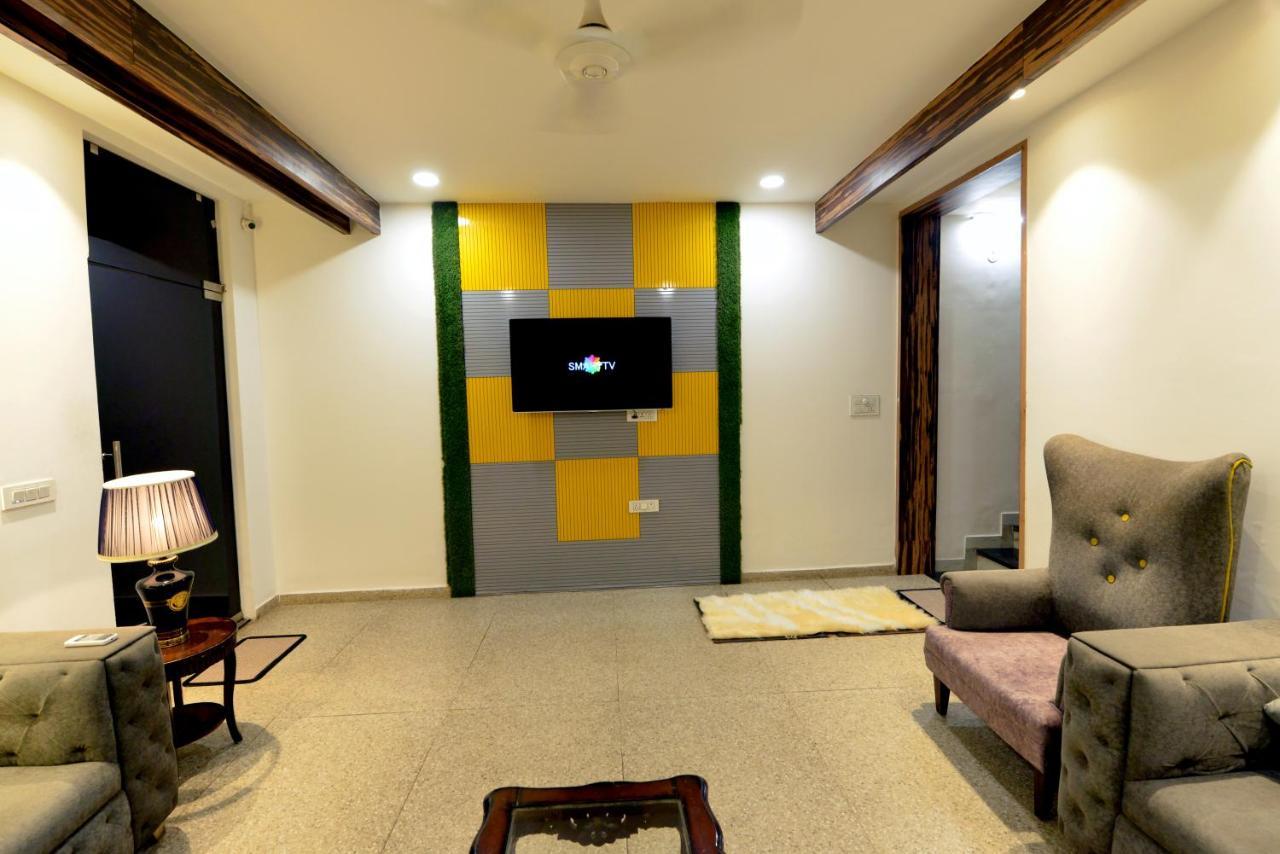 Hotel The Yellow Nayagaon Zewnętrze zdjęcie