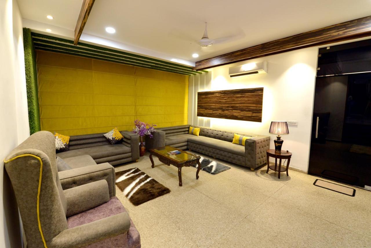 Hotel The Yellow Nayagaon Zewnętrze zdjęcie