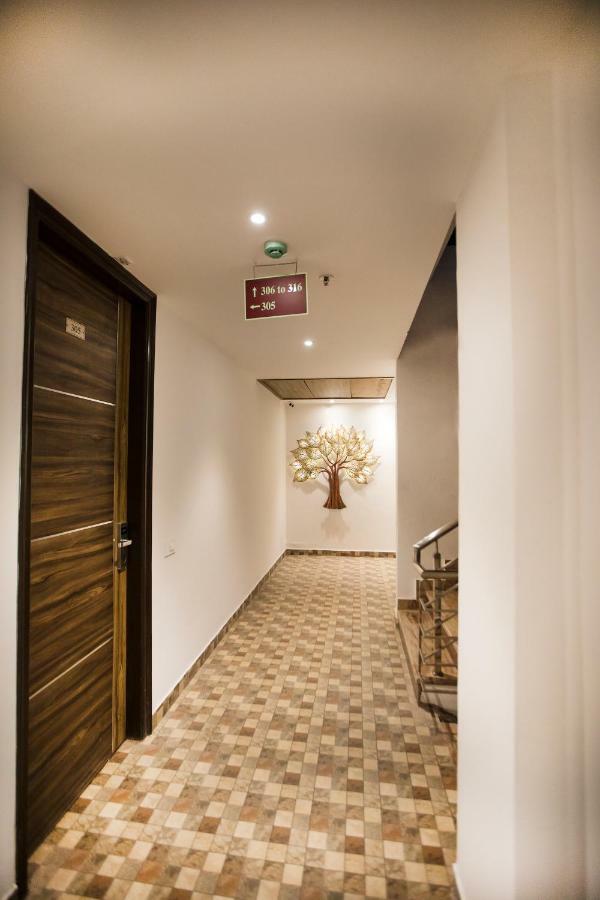 Hotel The Yellow Nayagaon Zewnętrze zdjęcie